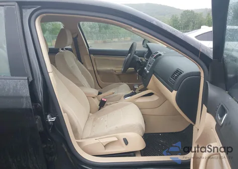 2009 Volkswagen Jetta S z USA, uszkodzony, nr VIN 3VWJM71K09M165670